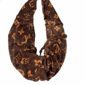 🐶 LV BRAND NEW DOG / ANIMAL SLING 🐶